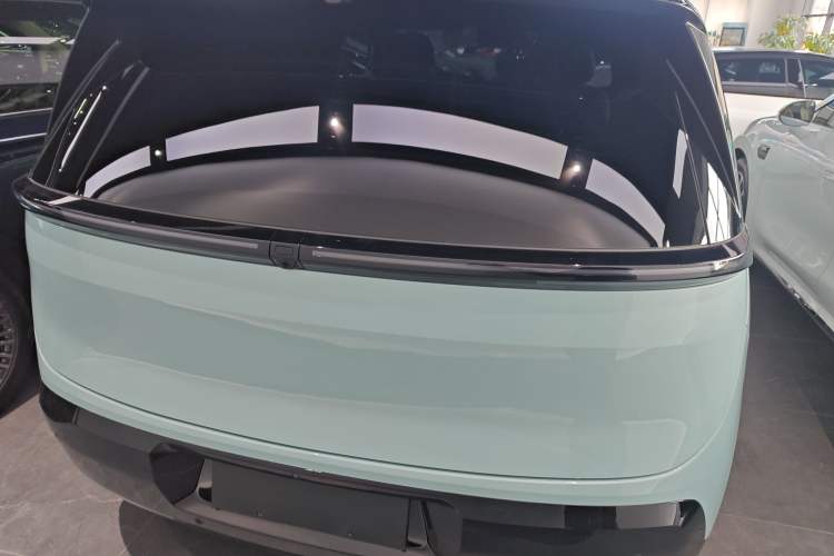 Used Zeekr MIX 2025 Long-Range Intelligent Driving Edition
