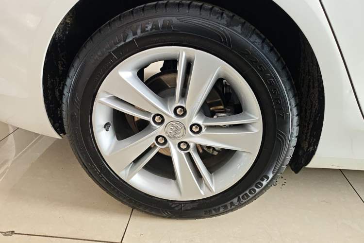 Used Buick Regal 2019 Revised 20T Luxury Version China VI Standard