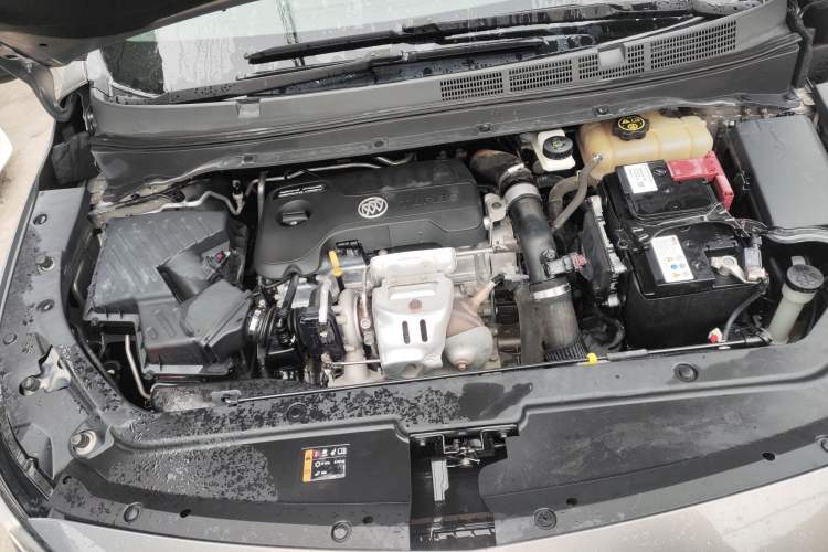 Used Buick GL6 2018 18T 6-Seater Prestige Model
