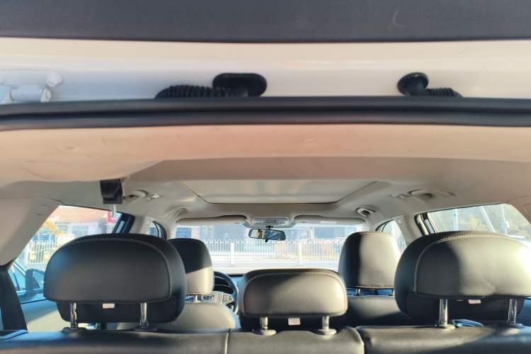 Used Geely Auto Emgrand X7 Sport 2018 1.8TD Automatic Two-Wheel Drive Smart Connect 4G Internet Edition