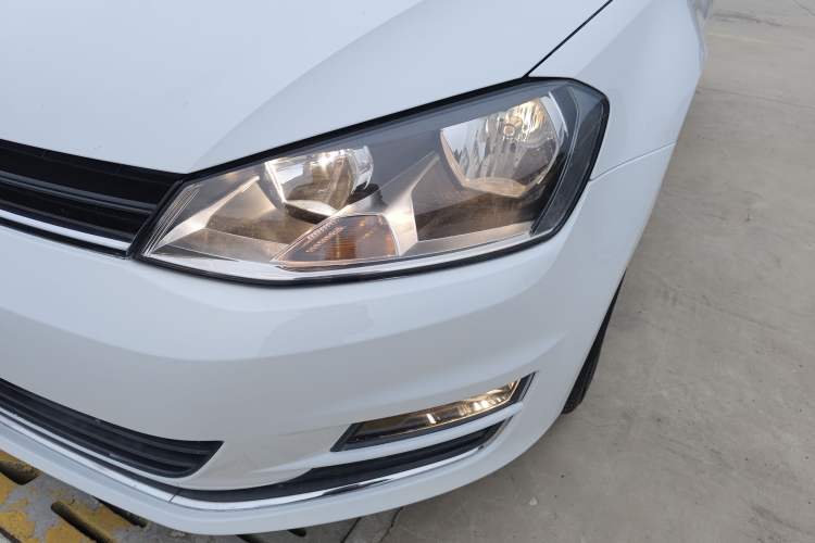 Used Volkswagen Golf 2015 1.4TSI Automatic Comfort Model
