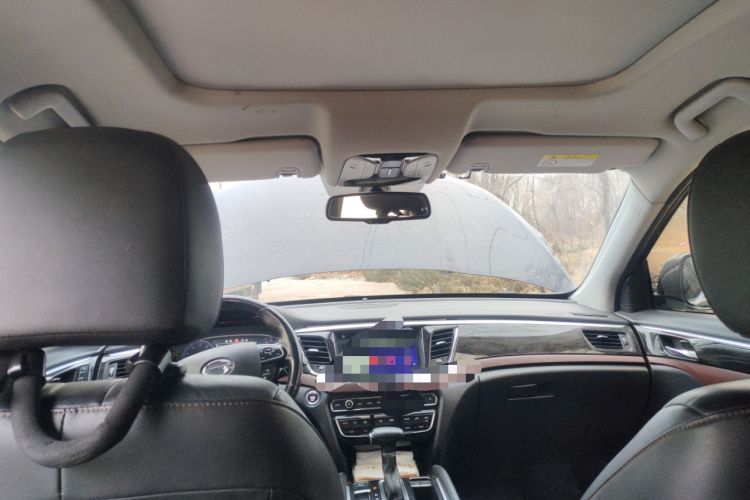 Used GAC Trumpchi GS8 2017 320T Two-Wheel Drive Luxury Smart Connectivity Version (7 Seats)
