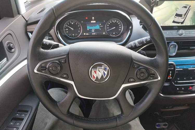 Used Buick GL8 2022 Land Business Class 652T Luxury Model