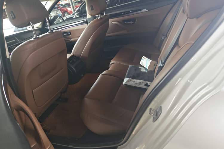 Used BMW 5 Series 2014 525Li Leading Model