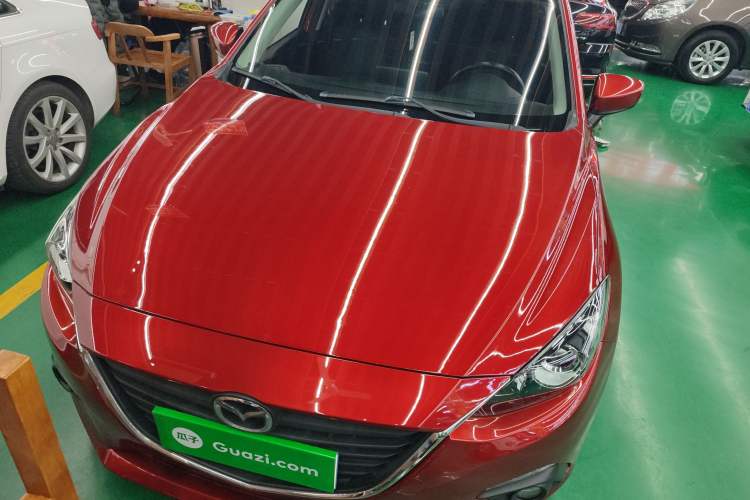 Used Mazda Mazda 3 Axela 2016 Sedan 1.5L Automatic Comfort Model
