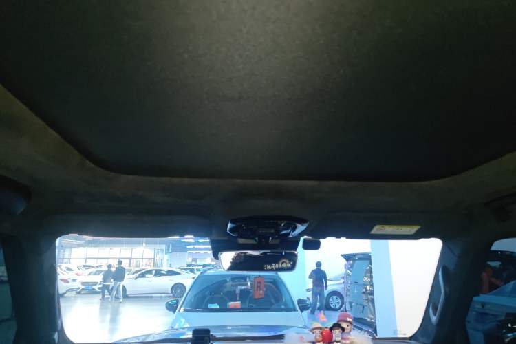 Used JETOUR Traveler 2023 2.0T All-Wheel Drive CrossPRO+
