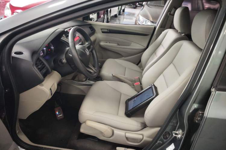 Used Honda City Classic 2012 1.5L Manual Comfort Edition
