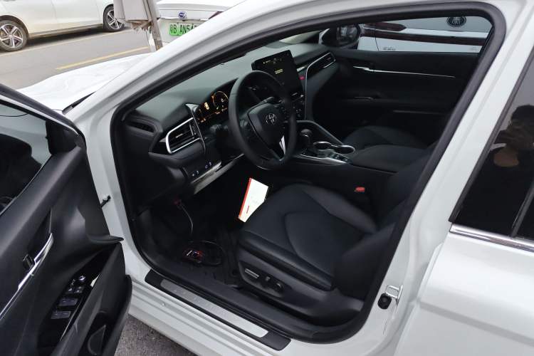 Used Toyota Camry 2021 Dual-Motor 2.5HG Luxury Edition
