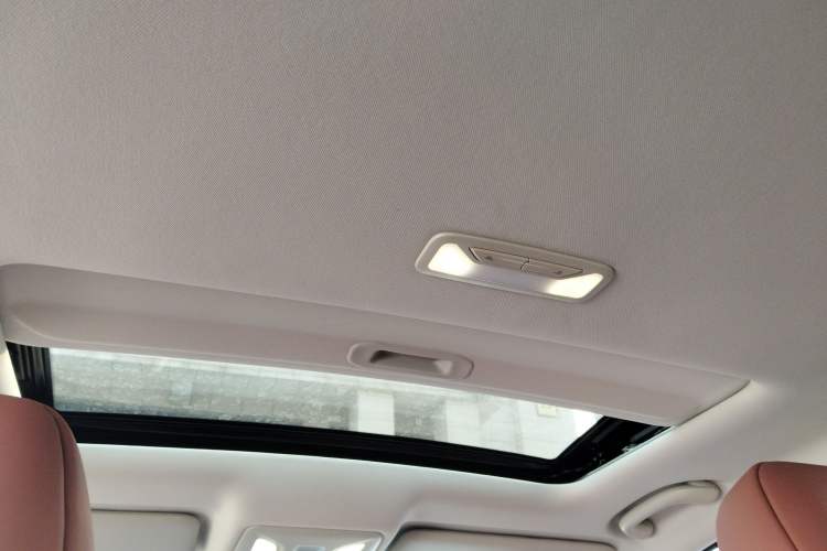 Used Changan Eado 2024 PLUS Blue Whale NE 1.4T GDI DCT High-Energy Edition
