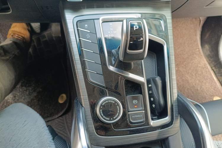 Used Geely Auto Emgrand X7 Sport 2020 1.8TD DCT Smart Connect PRO
