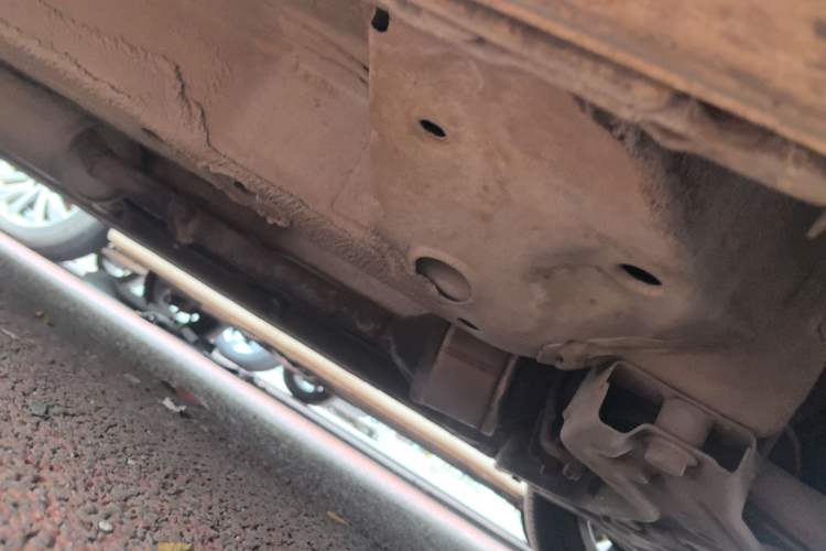 Used BAIC E Series 2013 Sedan 1.5L Automatic Leshang Edition
