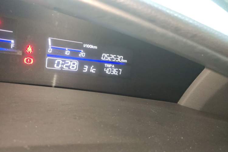 Used Honda Jade 2017 1.8L automatic Comfort version 5 seats
