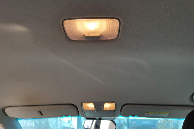 Used Hyundai Elantra 2016 1.6L Automatic Smart Version
