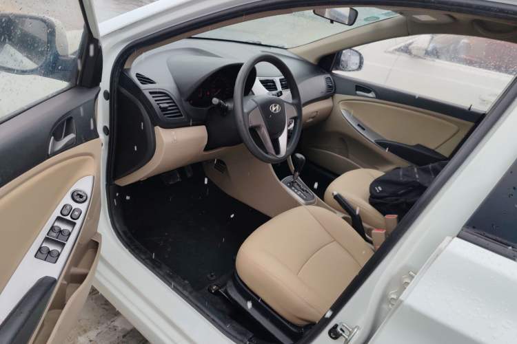 Used Hyundai Verna 2016 1.4L Automatic Smart GLS
