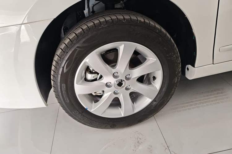 Used Dongfeng Junfeng E11K 2021 60.43 kWh Battery-Swap Version