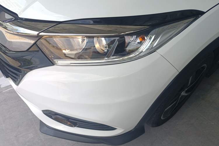 Used Honda Vezel 2020 1.5L CVT Pioneer Edition
