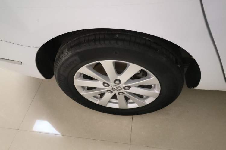 Used Buick GL8 2018 28T Luxury Model China VI Standard
