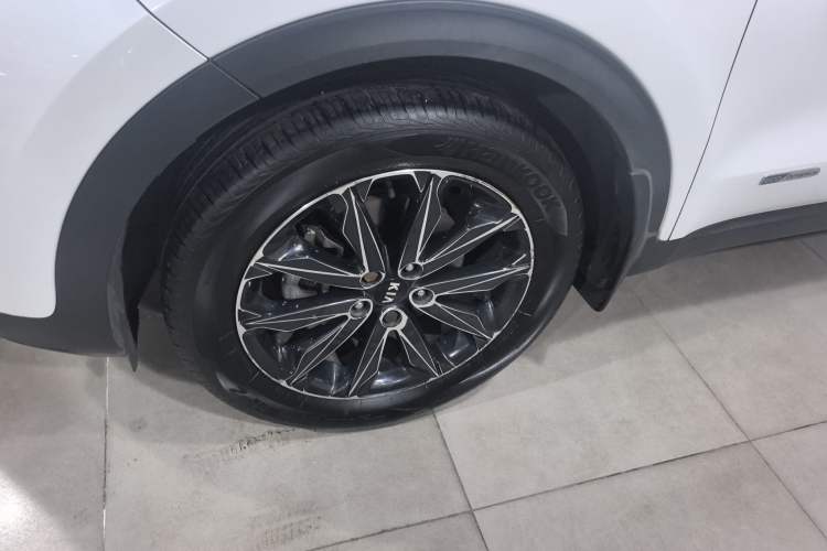 Used Kia KX5 2016 1.6T Automatic Two-Wheel Drive DLX
