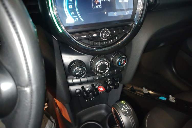 Used  MINI 2014 1.2T ONE+