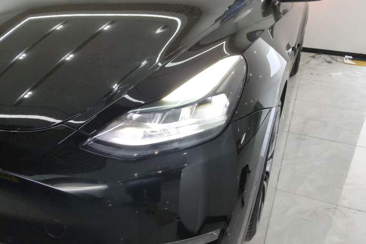 Used Tesla Model Y 2022 Performance High-Performance All-Wheel-Drive Version
