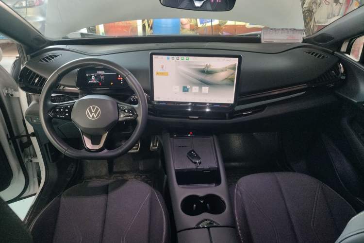 Used Volkswagen ID.UNYX 2024 Pro Long-Range Version
