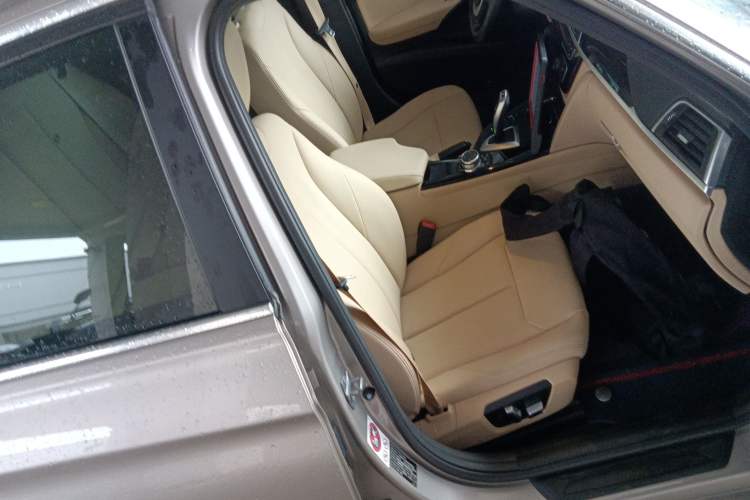 Used BMW 3 Series 2017 320Li xDrive Fashion Model