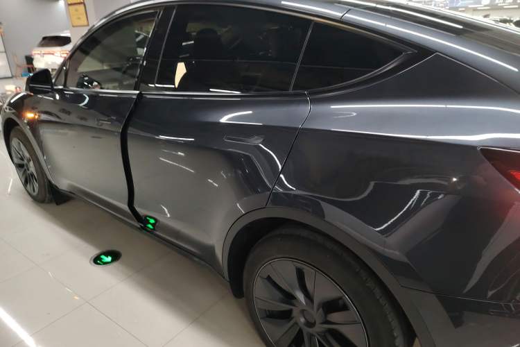 Used Tesla Model Y 2024 Rear-Wheel-Drive Version