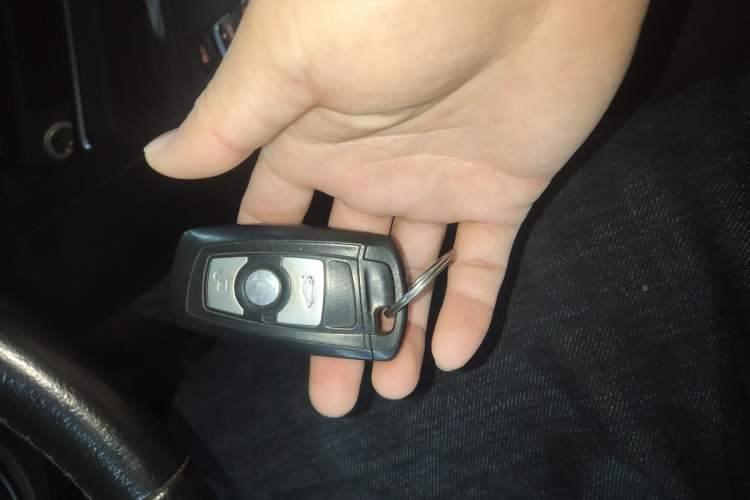 Used BMW 3 Series 2015 320Li Luxury Edition Fashion Model
