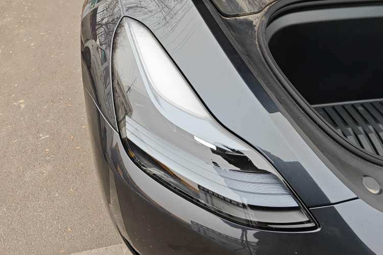 Used Tesla Model Y 2024 Rear-Wheel-Drive Version
