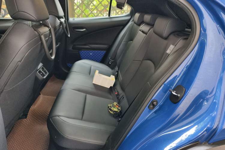 Used Lexus UX 2020 260h Explore & Adventure Edition