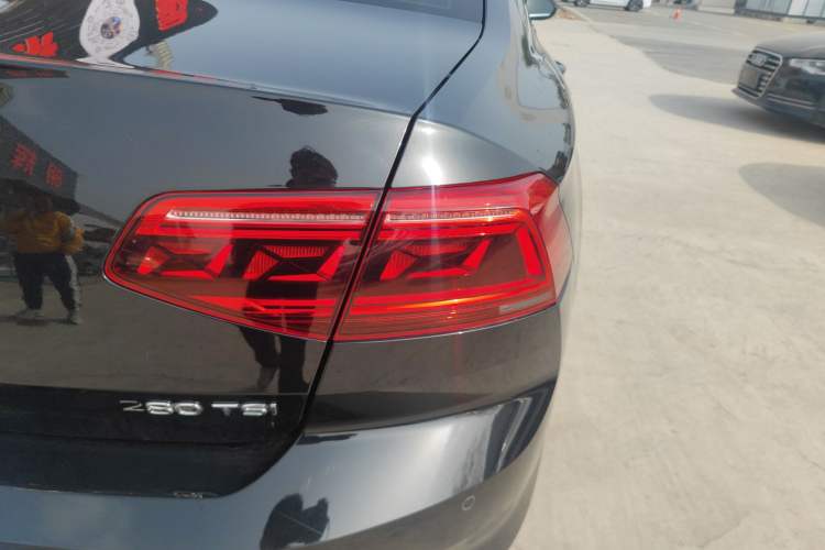 Used Volkswagen Magotan 2020 280TSI DSG Comfort Edition
