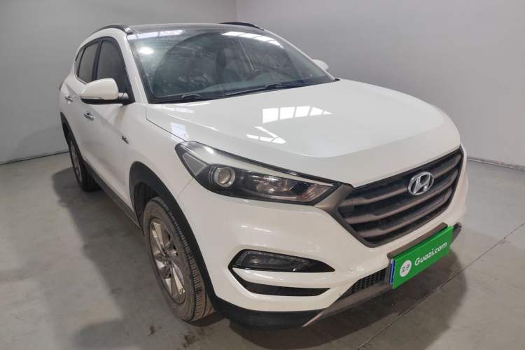 Used Hyundai Tucson 2015 1.6T Dual-Clutch Two-Wheel-Drive Smart Model
