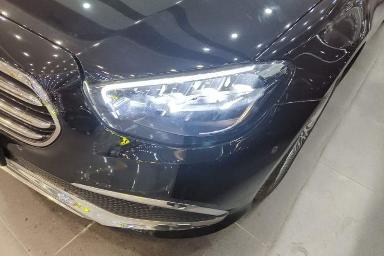 Used Mercedes-Benz E-Class 2023 Updated E 300 L Fashion Edition
