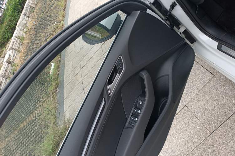 Used Audi A3 2017 Limousine 35 TFSI Fashion Model
