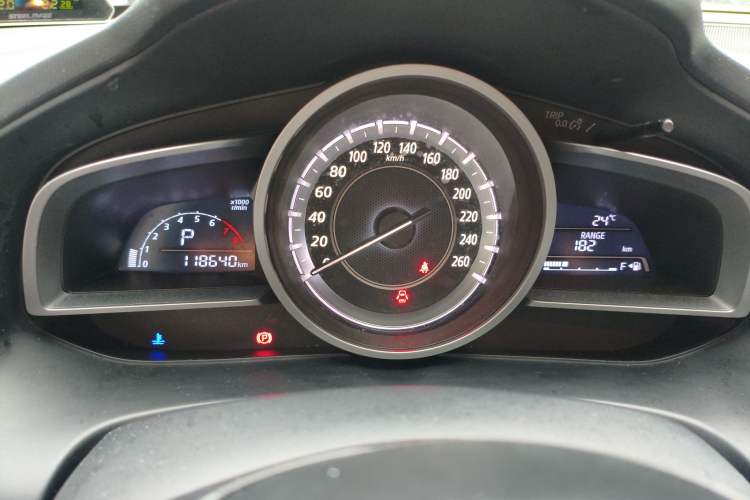 Used Mazda CX-4 2016 2.0L Automatic 2WD Blue Sky Dynamic Edition
