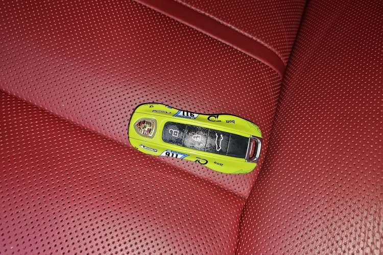 Used Porsche Cayenne 2022 Cayenne E-Hybrid 2.0T Platinum Edition
