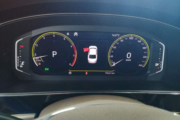 Used Volkswagen Passat 2019 330TSI Luxury Edition China VI Standard
