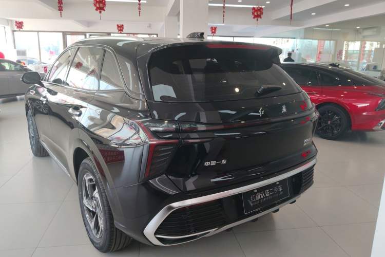 Used Hongqi HS3 2023 1.5T Two-Wheel Drive Shanwei Edition
