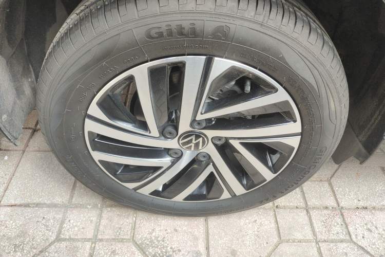 Used Volkswagen Lavida 2024 300TSI DSG Starry Sky Leading Edition
