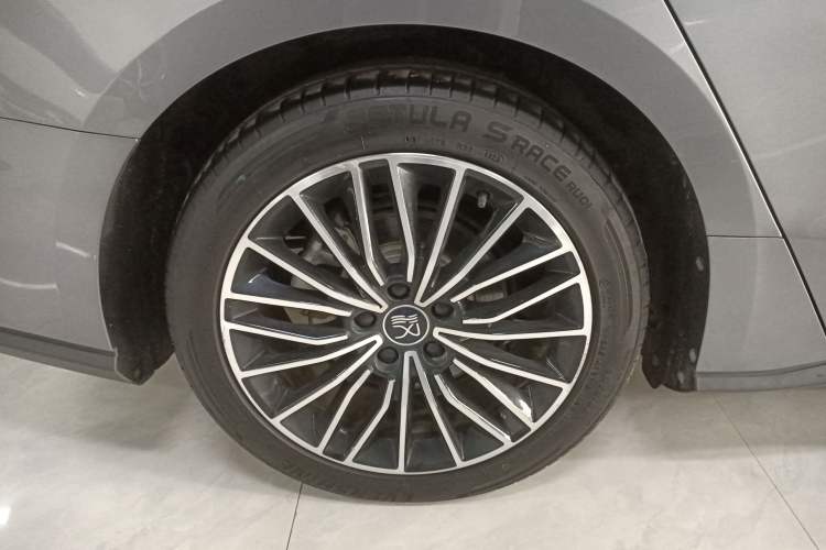 Used BYD Han 2020 EV Long-Range Luxury Model
