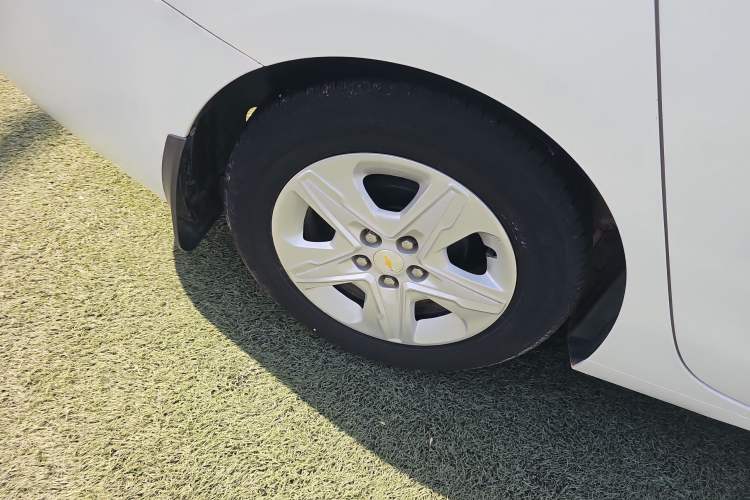 Used Chevrolet Cavalier 2019 320 Automatic Enjoyment with Sunroof