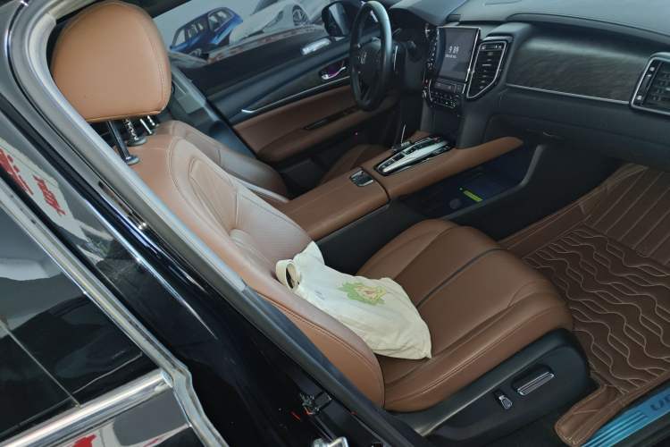 Used Honda UR-V 2020 370TURBO Two-Wheel Drive Luxury Edition
