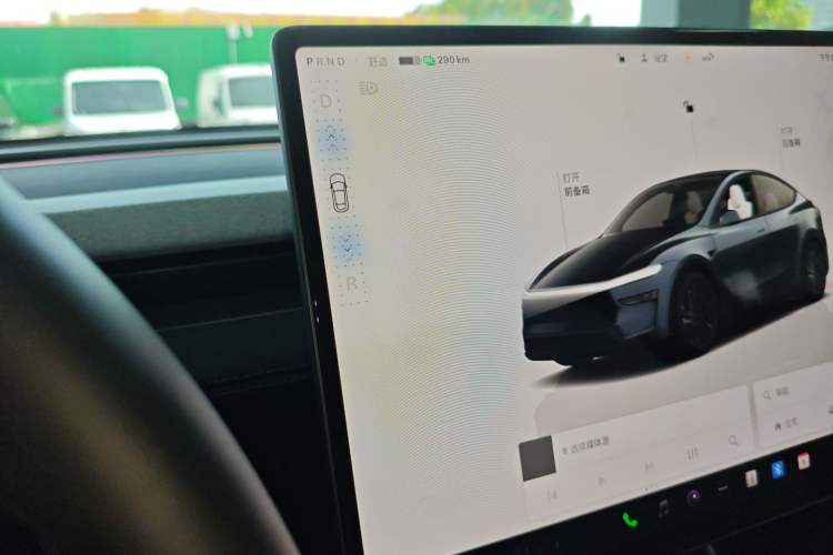 Used Tesla Model Y 2025 Rear-Wheel-Drive Version