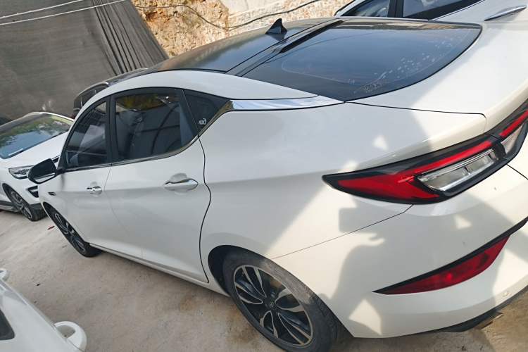 Used  J7 2020 1.5T CVT Superior Trim
