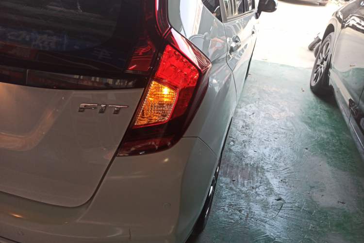 Used Honda Fit 2018 1.5L CVT Comfort Version
