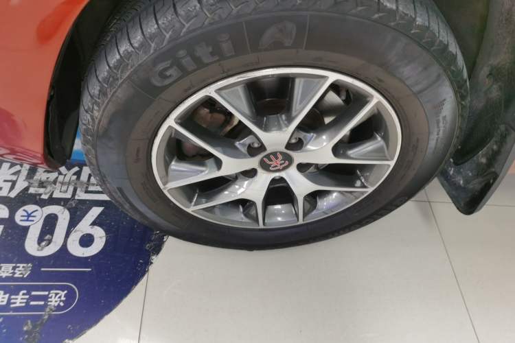 Used BYD Song 2017 Gaishe Upgrade Edition 1.5TID Automatic Elite Model
