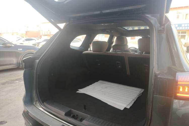 Used Chery Tiggo 8 PLUS 2025 290TGDI DCT Prestige 5-Seater