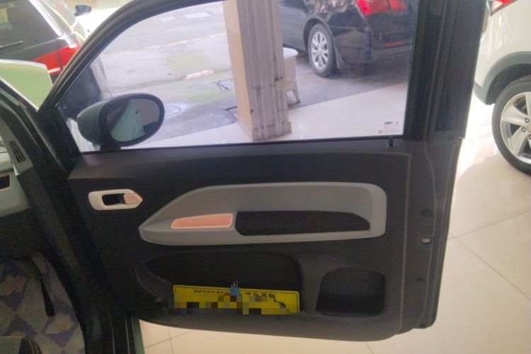 Used Chery QQ Ice Cream 2022 170km Sundae Phosphate Lithium-Ion
