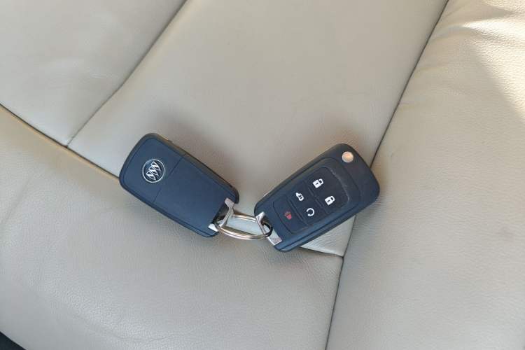 Used Buick GL8 2017 25S Luxury Version China V Standard