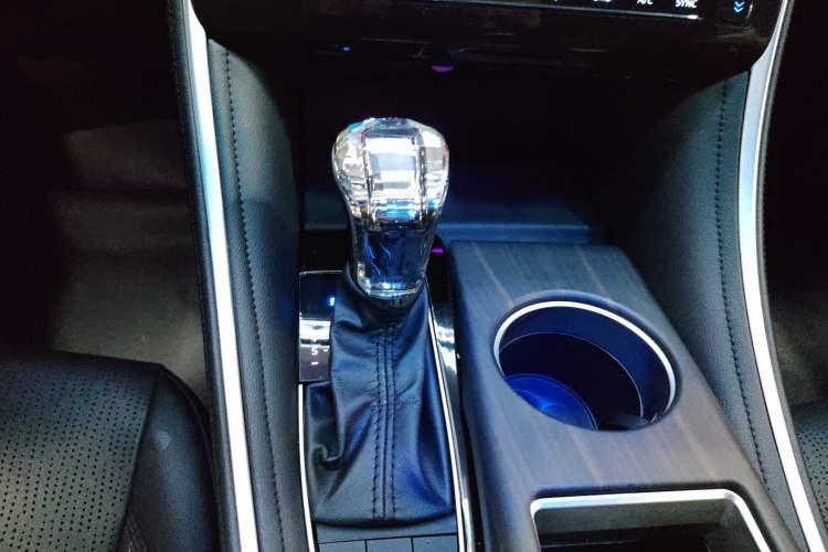 Used Toyota Avalon 2022 2.5L Touring Premium Edition